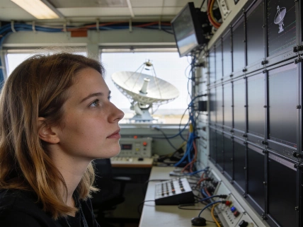 Radio Surveys Reveal Millions More Milky Way Stars Searched for SETI Science.Report