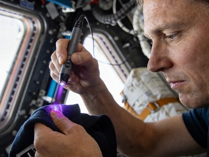 Plasma Laundry Gun Tested for Astronaut Clothing on Long-Duration Missions Science.Report