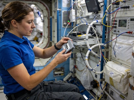 Automated Mini-Labs Expand Space Station Research With Less Crew Time Science.Report