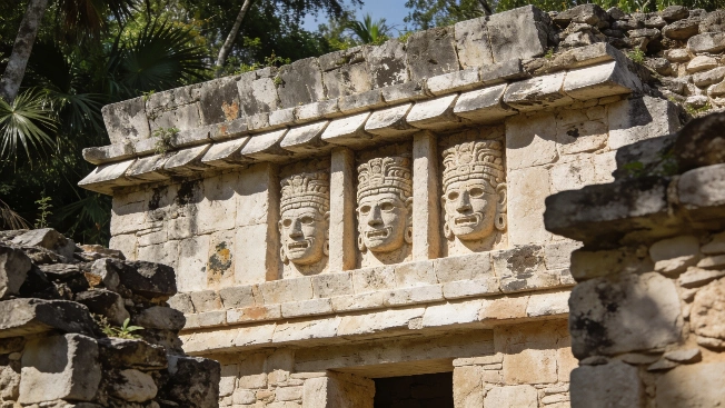 Xpujil Maya Residence Reveals How Elite Power Was Built in Stone Science.Report