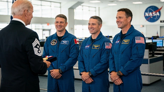 NASA Artemis II Astronauts to Receive Congressional Space Medal of Honor Science.Report