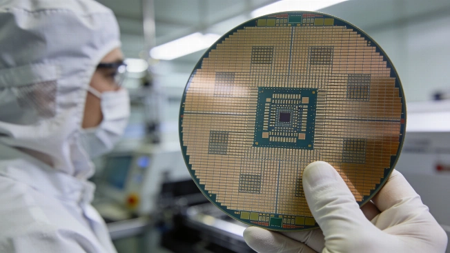 Silicon Spin Qubit Chip Integrates Quantum Gates and Readout on 300mm Wafer Science.Report