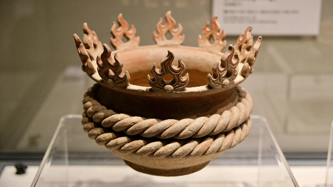 Jōmon Fire-Flame Vessel Reveals Prehistoric Japanese Pottery Skill Science.Report