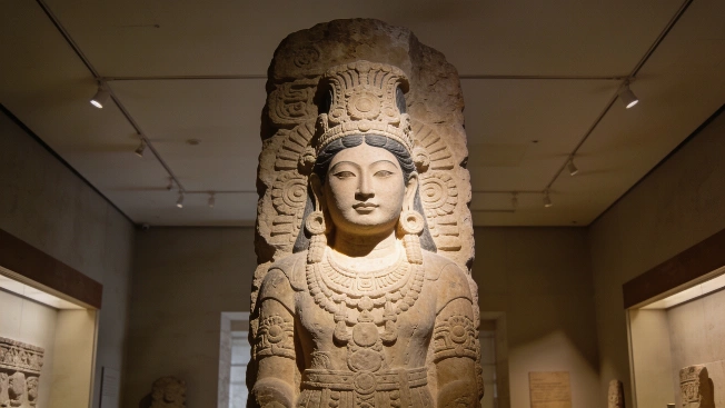 Limestone Stela Reveals Maya Queen's Power in 7th-Century Guatemala Science.Report